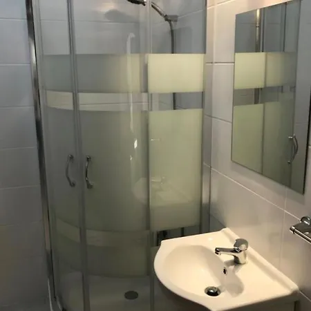 Apartment 2 Bedroom In Praia Da Rocha With Swimming Pool